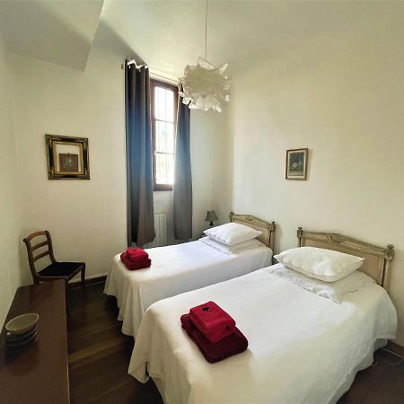 Tres Bel Appartement Dijonnais Place Wilson Gutembert ภายนอก รูปภาพ